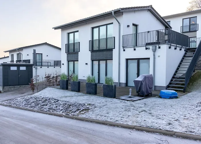 Diemelblick 17 -stilvolles Mit Sauna Und Terrasse بيت للعطل